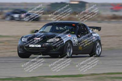 media/Oct-25-2025-CalClub SCCA (Sat) [[34c778dfbe]]/Group 2/Qualifying/